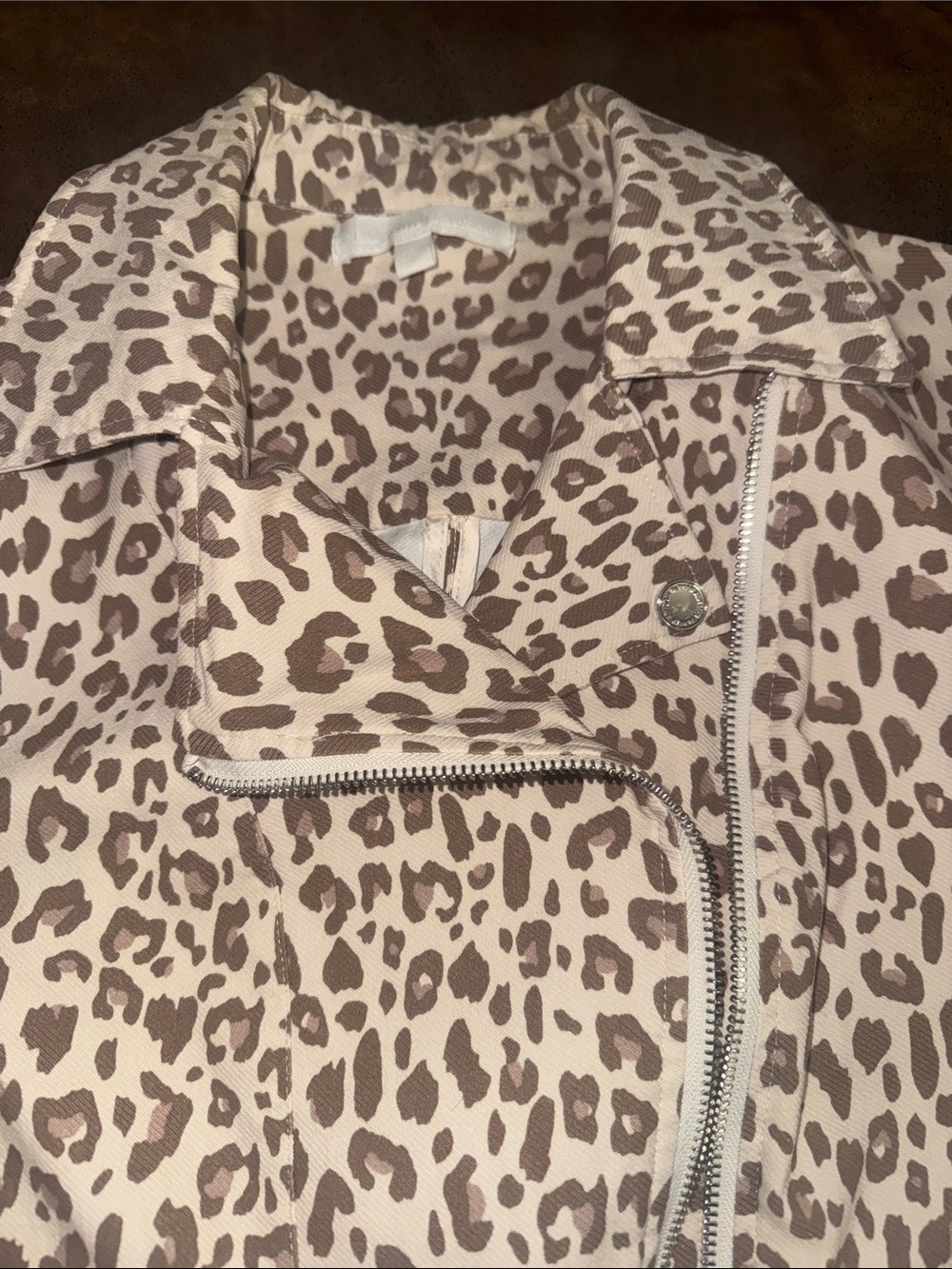 Leopard Print Zip-Front Jacket - Picture 7 of 16